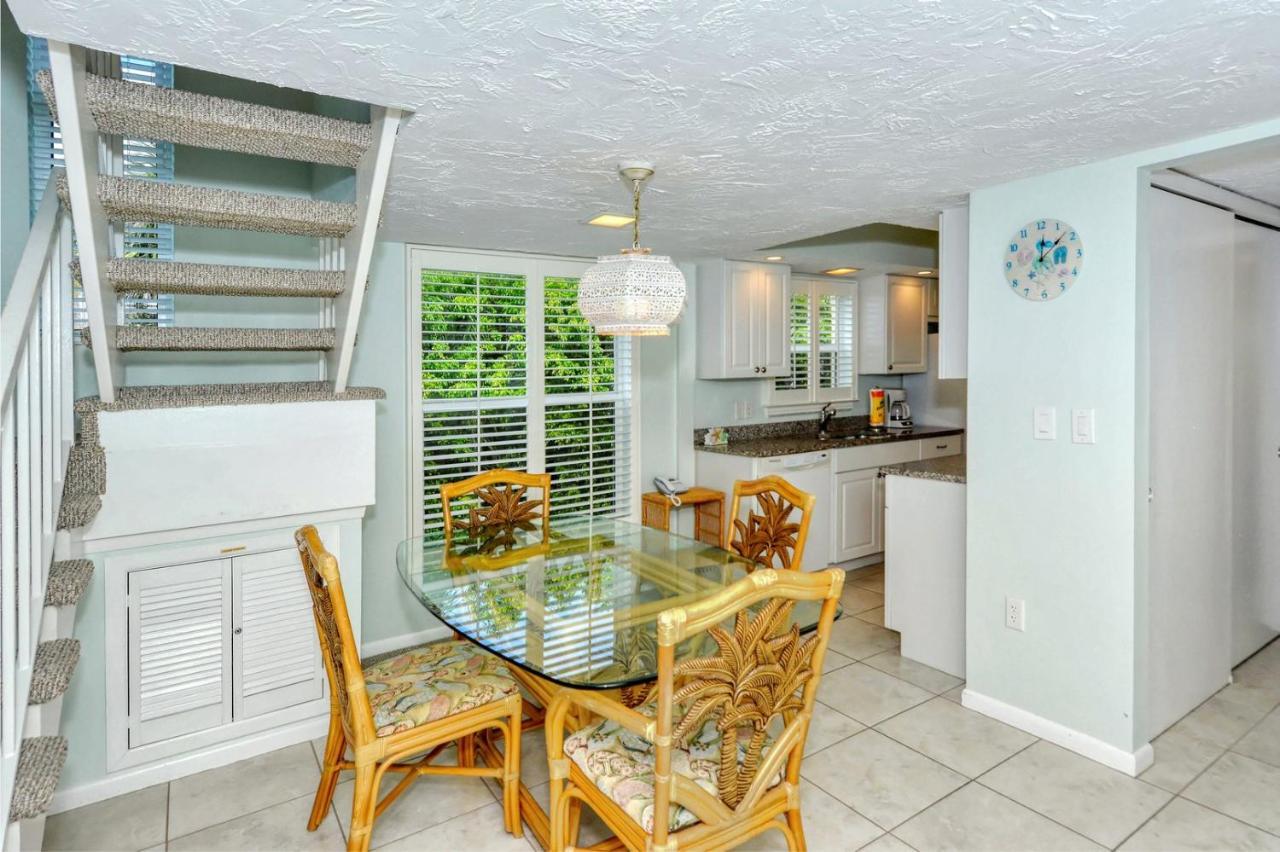 Laplaya 201C Breathtaking Gulf Panorama From This Corner End Unit With A Private Stairway To The Beach Longboat Key Exteriör bild