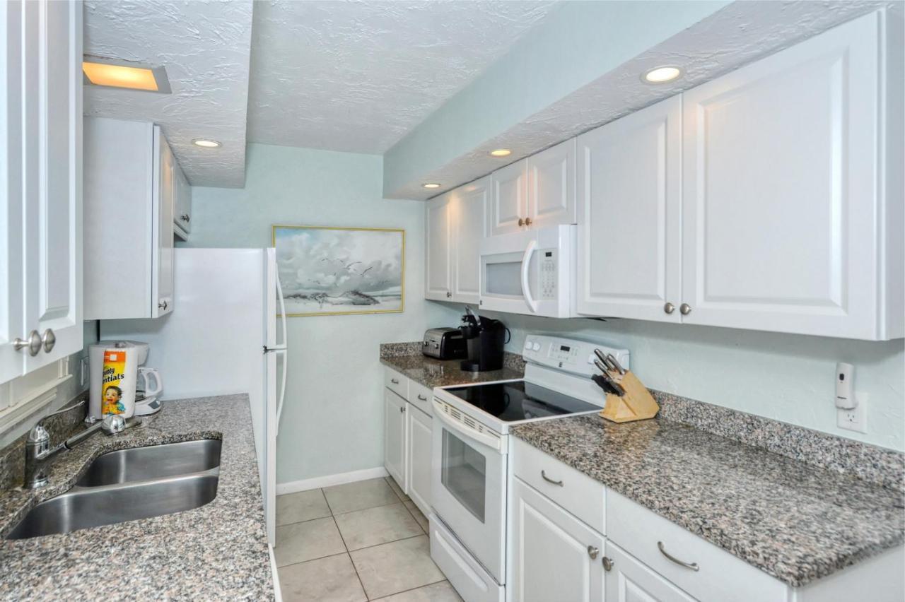 Laplaya 201C Breathtaking Gulf Panorama From This Corner End Unit With A Private Stairway To The Beach Longboat Key Exteriör bild