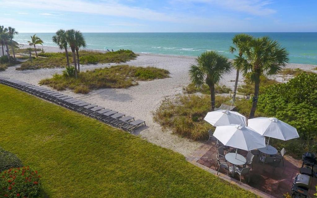Laplaya 201C Breathtaking Gulf Panorama From This Corner End Unit With A Private Stairway To The Beach Longboat Key Exteriör bild